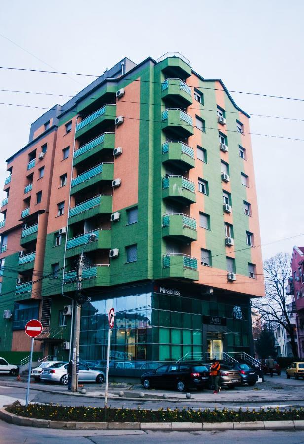 Apartment Aleksija Ni Exteriér fotografie